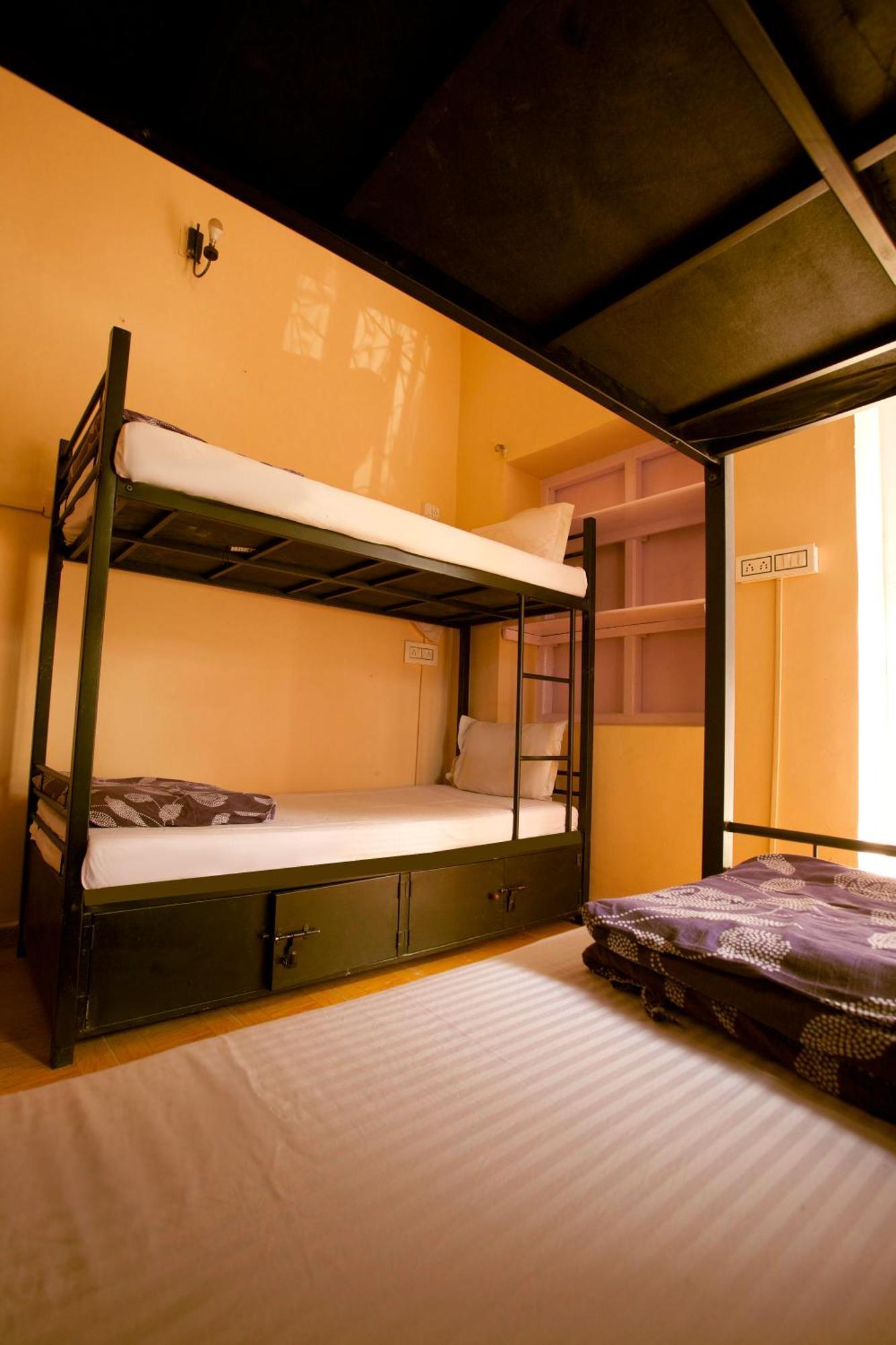 Reflections Guest House 우티 외부 사진