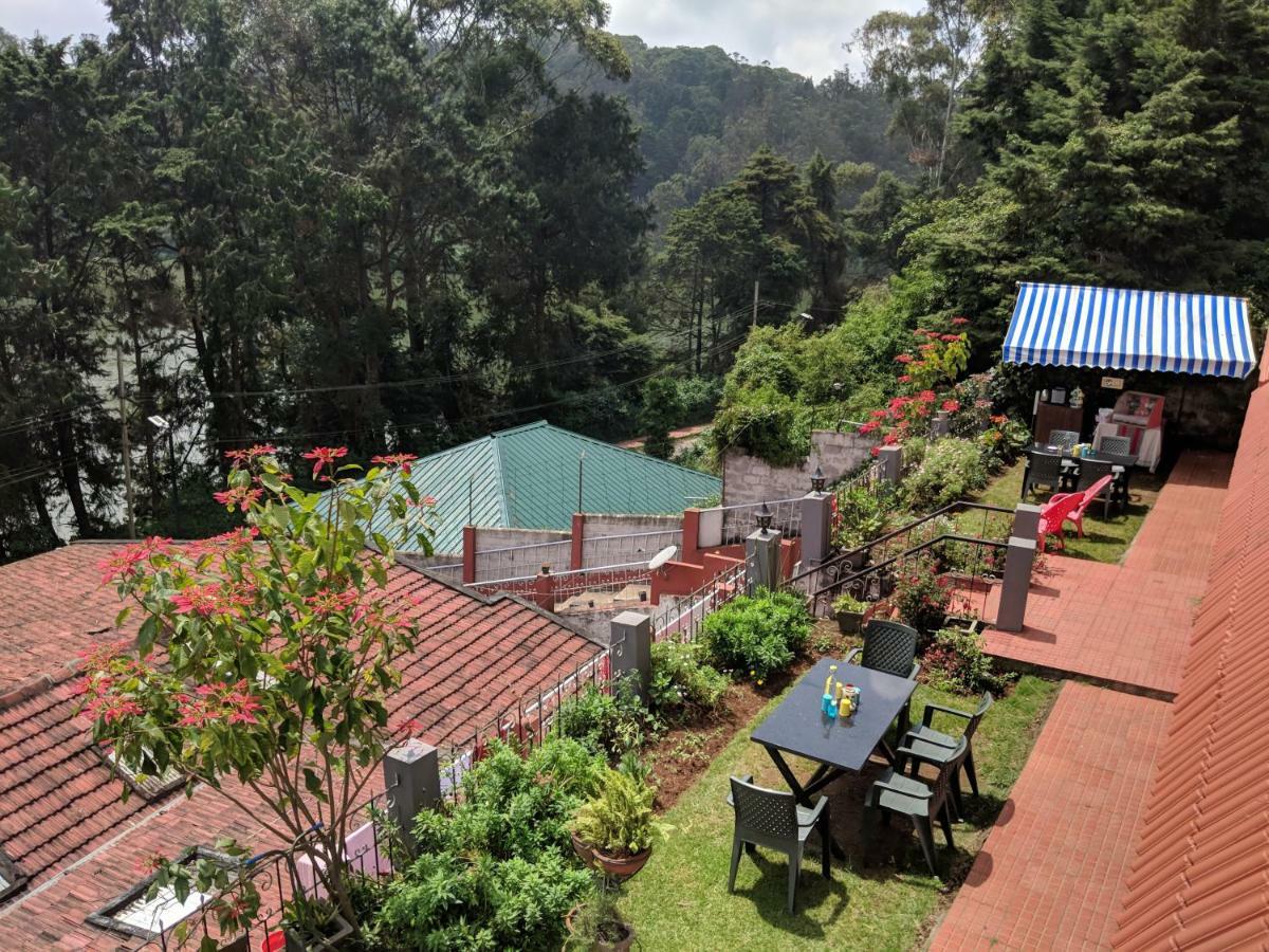 Reflections Guest House 우티 외부 사진